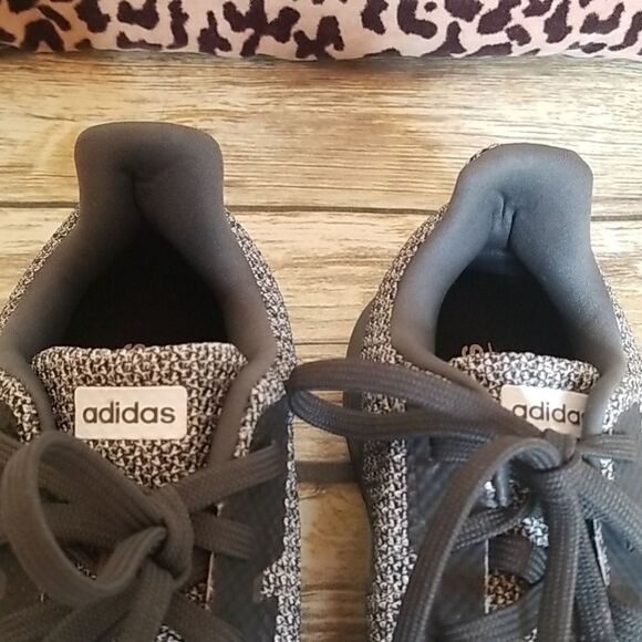 Adidas Men's Gray Knit Cloudfoam Sneakers Sz 7 - Picture 5 of 10